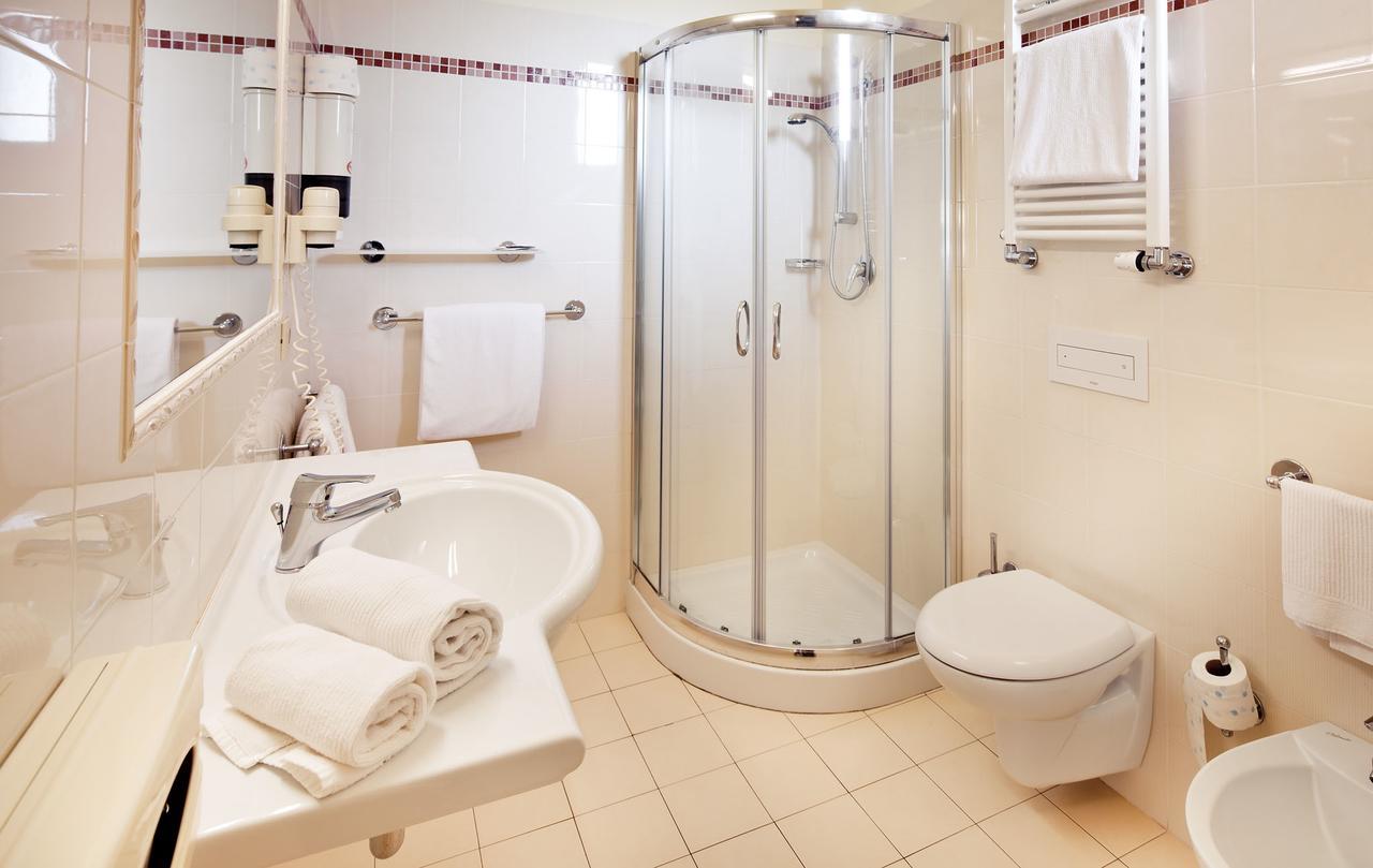 Hotel Beaurivage Fano Εξωτερικό φωτογραφία